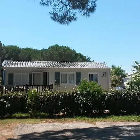Camping De Vaudois * Roquebrune-sur Argens